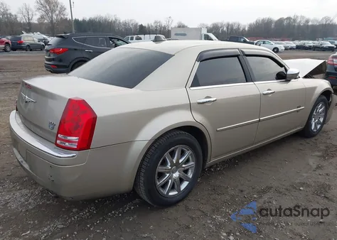 2008 Chrysler 300C Hemi z USA, uszkodzony, nr VIN 2C3LA63H38H169603